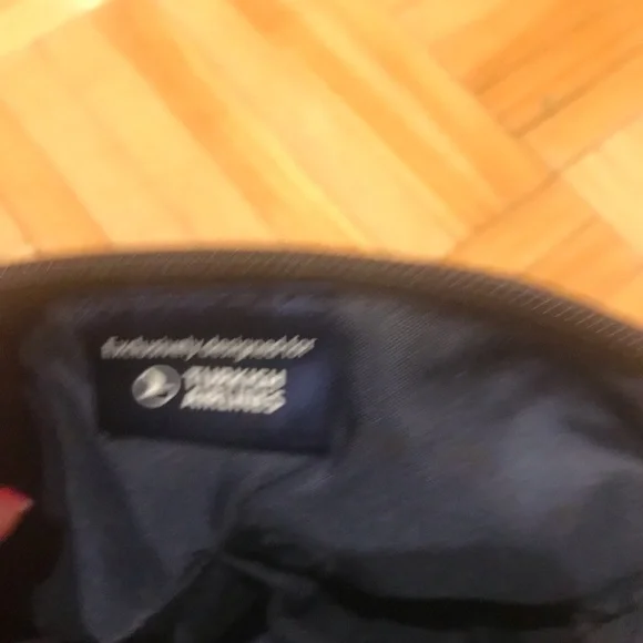 Ferragamo  cosmetics bag nwot - Picture 4 of 6